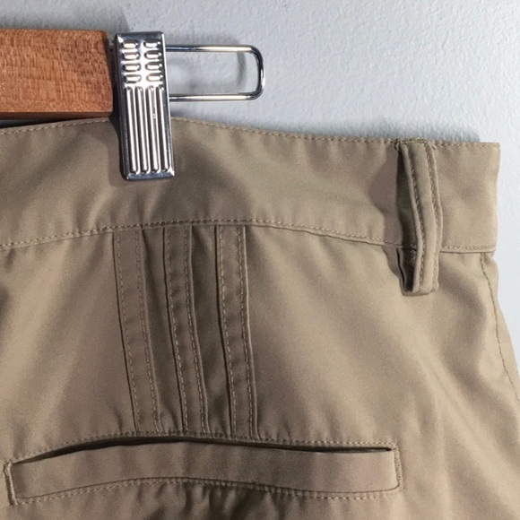 Adidas shorts men’s size 40 tan 100% polyester flat front thin fabric - Picture 9 of 14